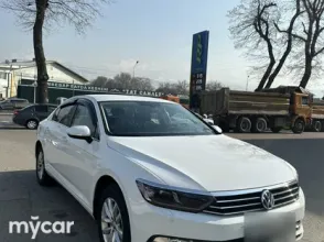 фото Volkswagen Passat 2017 года с пробегом за 9000000 тенге в undefined - фото 4