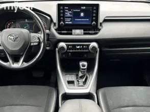 фото Toyota RAV4 2020 года с пробегом за 14790000 тенге в undefined - фото 2