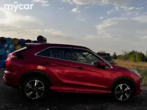 фото Mitsubishi Eclipse Cross 2021 года с пробегом за 12500000 тенге в undefined - фото 2