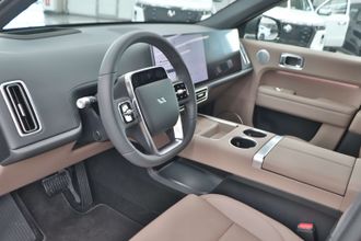 фото LiXiang L6 2025 года с пробегом за 22500000 тенге в undefined - фото 3