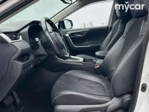 фото Toyota RAV4 2020 года с пробегом за 14790000 тенге в undefined - фото 4