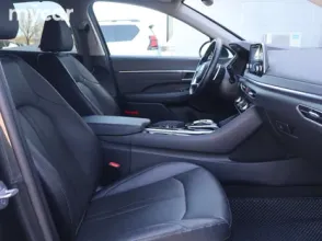 фото Hyundai Sonata 2023 года с пробегом за 12690000 тенге в undefined - фото 3
