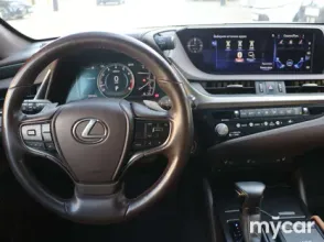 фото Lexus ES 2021 года с пробегом за 21490000 тенге в undefined - фото 2