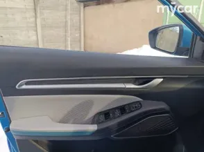 фото Geely Emgrand 2023 года с пробегом за 7000000 тенге в undefined - фото 2