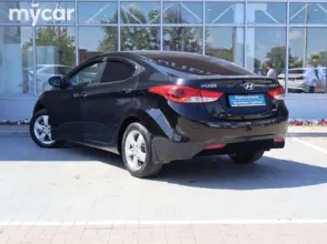 фото Hyundai Elantra 2012 года с пробегом за 5000000 тенге в undefined - фото 4