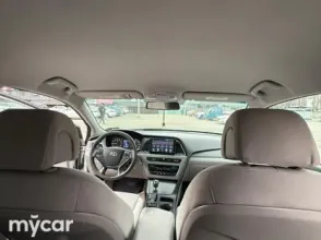 фото Hyundai Sonata 2016 года с пробегом за 7500000 тенге в undefined - фото 4