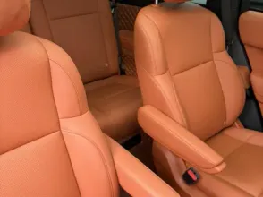 фото LiXiang L8 2023 года с пробегом за 22800000 тенге в undefined - фото 3