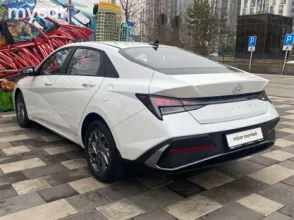 фото Hyundai Elantra 2025 года с пробегом за 9800000 тенге в undefined - фото 2