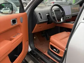 фото LiXiang L8 2023 года с пробегом за 22800000 тенге в undefined - фото 3