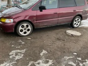 фото Honda Odyssey 1996 года с пробегом за 1500000 тенге в undefined - фото 1