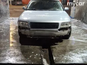 фото Audi A8 1995 года с пробегом за 2600000 тенге в undefined - фото 4