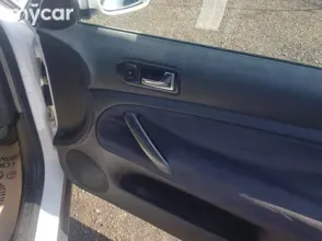 фото Volkswagen Passat 1998 года с пробегом за 2500000 тенге в undefined - фото 2