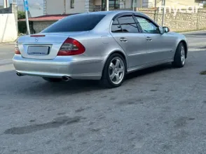 фото Mercedes-Benz E-Класс 2007 года с пробегом за 7800000 тенге в undefined - фото 4