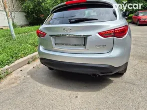 фото Infiniti QX70 2017 года с пробегом за 10850000 тенге в undefined - фото 2