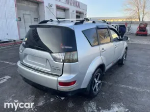 фото Mitsubishi Outlander 2007 года с пробегом за 4000000 тенге в undefined - фото 2