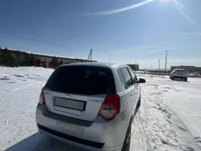 фото Chevrolet Aveo 2012 года с пробегом за 3000000 тенге в undefined - фото 4