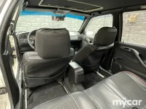 фото Volkswagen Passat 1995 года с пробегом за 2000000 тенге в undefined - фото 4