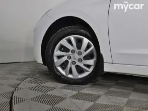 фото Hyundai Elantra 2020 года с пробегом за 7190000 тенге в undefined - фото 2