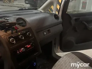 фото Volkswagen Caddy 2013 года с пробегом за 6600000 тенге в undefined - фото 4