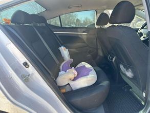 фото Hyundai Elantra 2019 года с пробегом за 8000000 тенге в undefined - фото 4