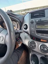 фото Toyota RAV4 2010 года с пробегом за 5600000 тенге в undefined - фото 2