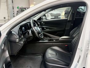 фото Hyundai Elantra 2023 года с пробегом за 9990000 тенге в undefined - фото 2