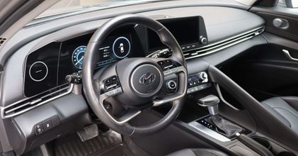 фото Hyundai Elantra 2022 года с пробегом за 9990000 тенге в undefined - фото 4