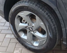 фото Hyundai Custin 2023 года с пробегом за 12990000 тенге в undefined - фото 4