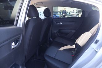 фото Kia Rio 2021 года с пробегом за 6590000 тенге в undefined - фото 3