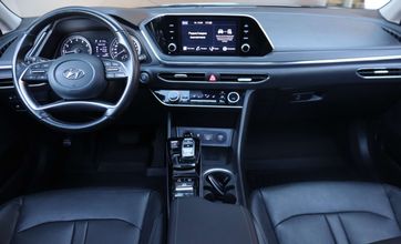 фото Hyundai Sonata 2022 года с пробегом за 10790000 тенге в undefined - фото 2