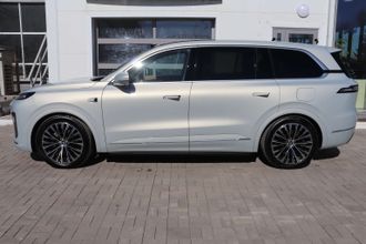 фото Changan Deepal S09 2025 года с пробегом за 26250000 тенге в undefined - фото 2