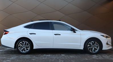 фото Hyundai Sonata 2022 года с пробегом за 10790000 тенге в undefined - фото 4