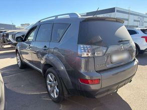 фото Mitsubishi Outlander 2008 года с пробегом за 4700000 тенге в undefined - фото 4