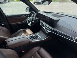 фото BMW X5 2024 года с пробегом за 50000000 тенге в undefined - фото 2