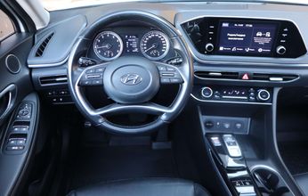 фото Hyundai Sonata 2022 года с пробегом за 10790000 тенге в undefined - фото 3