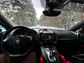 фото Porsche Cayenne 2012 года с пробегом за 14200000 тенге в undefined - фото 3