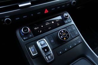 фото Hyundai Palisade 2024 года с пробегом за 27000000 тенге в undefined - фото 2