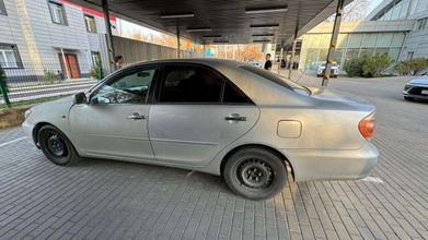 фото Toyota Camry 2004 года с пробегом за 3000000 тенге в undefined - фото 2
