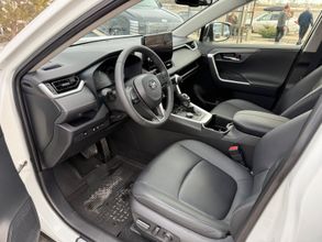 фото Toyota RAV4 2022 года с пробегом за 17970000 тенге в undefined - фото 4