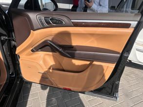 фото Porsche Cayenne 2012 года с пробегом за 18500000 тенге в undefined - фото 3