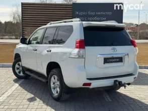 фото Toyota Land Cruiser Prado 2012 года с пробегом за 14790000 тенге в undefined - фото 3