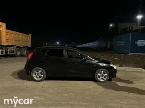 фото Hyundai i30 2009 года с пробегом за 2500000 тенге в undefined - фото 3