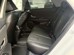 фото Hyundai Elantra 2023 года с пробегом за 9990000 тенге в undefined - фото 3