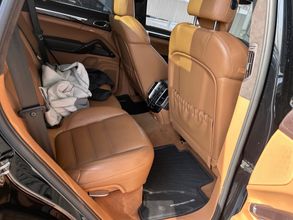 фото Porsche Cayenne 2012 года с пробегом за 18500000 тенге в undefined - фото 3