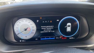 фото Hyundai Bayon 2022 года с пробегом за 8000000 тенге в undefined - фото 2