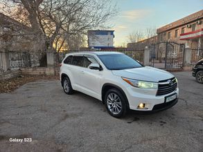 фото Toyota Highlander 2014 года с пробегом за 15300000 тенге в undefined - фото 3