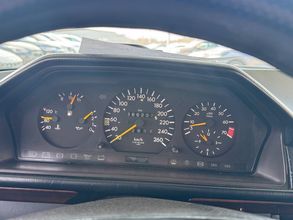 фото Mercedes-Benz E-Класс 1995 года с пробегом за 3000000 тенге в undefined - фото 2