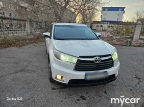 фото Toyota Highlander 2014 года с пробегом за 15000000 тенге в undefined - фото 4