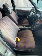 фото Mercedes-Benz E-Класс 1995 года с пробегом за 3000000 тенге в undefined - фото 2