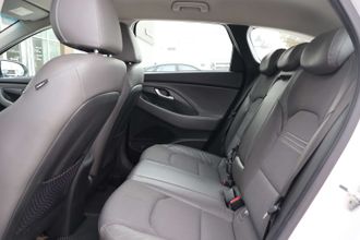 фото Hyundai i30 2022 года с пробегом за 7490000 тенге в undefined - фото 2